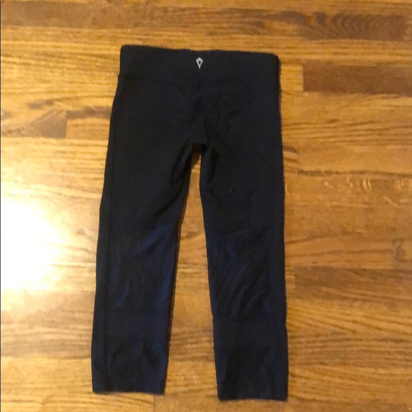 girls black with mesh detailing cropped leggings - Picture 2 of 3